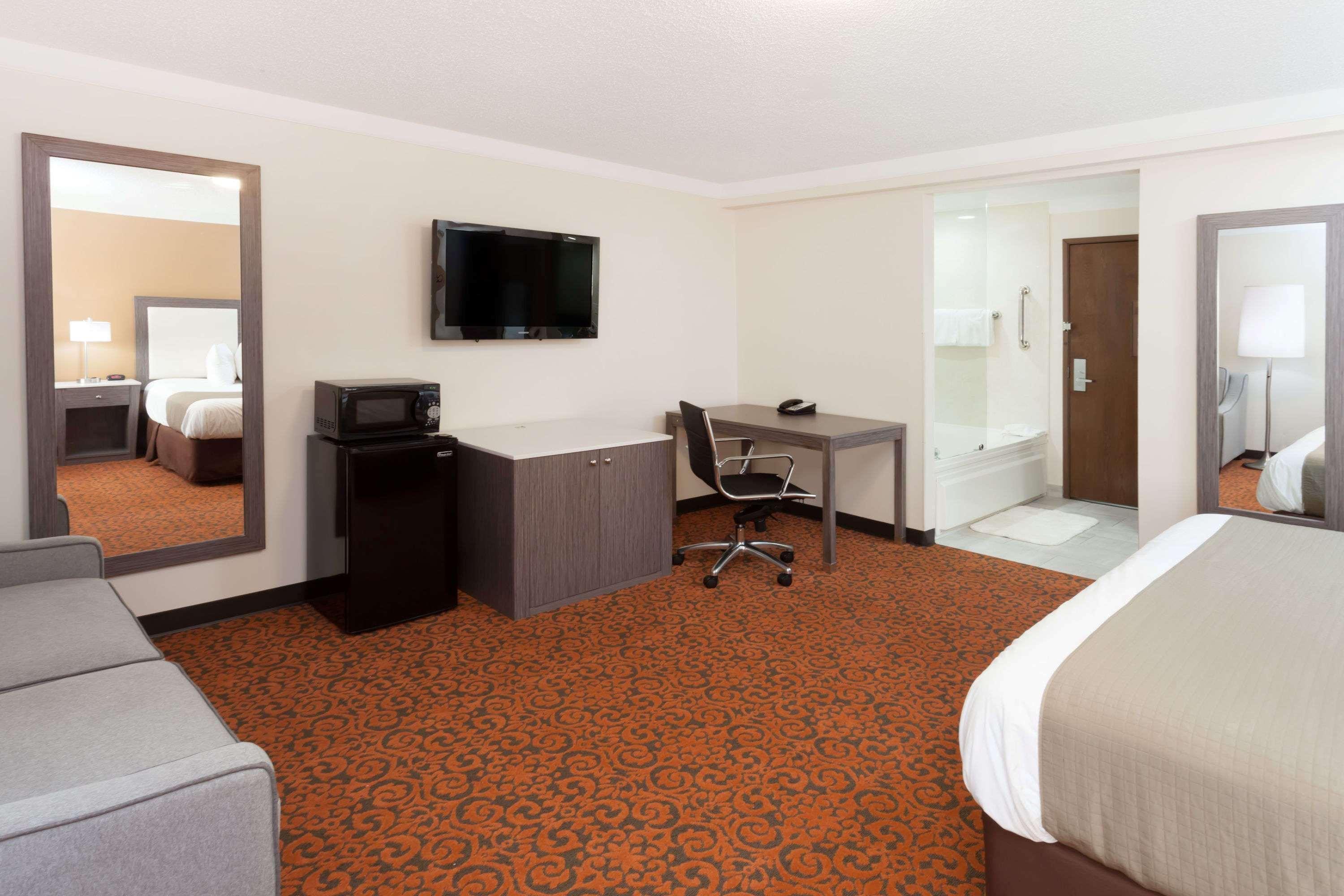 Hotel Baymont By Wyndham Chicago/Alsip Exterior foto